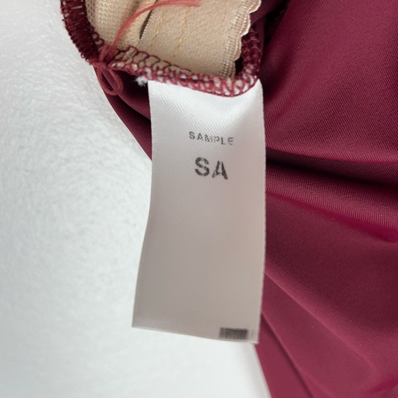 Weissman Maroon Jumpsuit Plain Flare Legs NEW - Picture 8 of 8